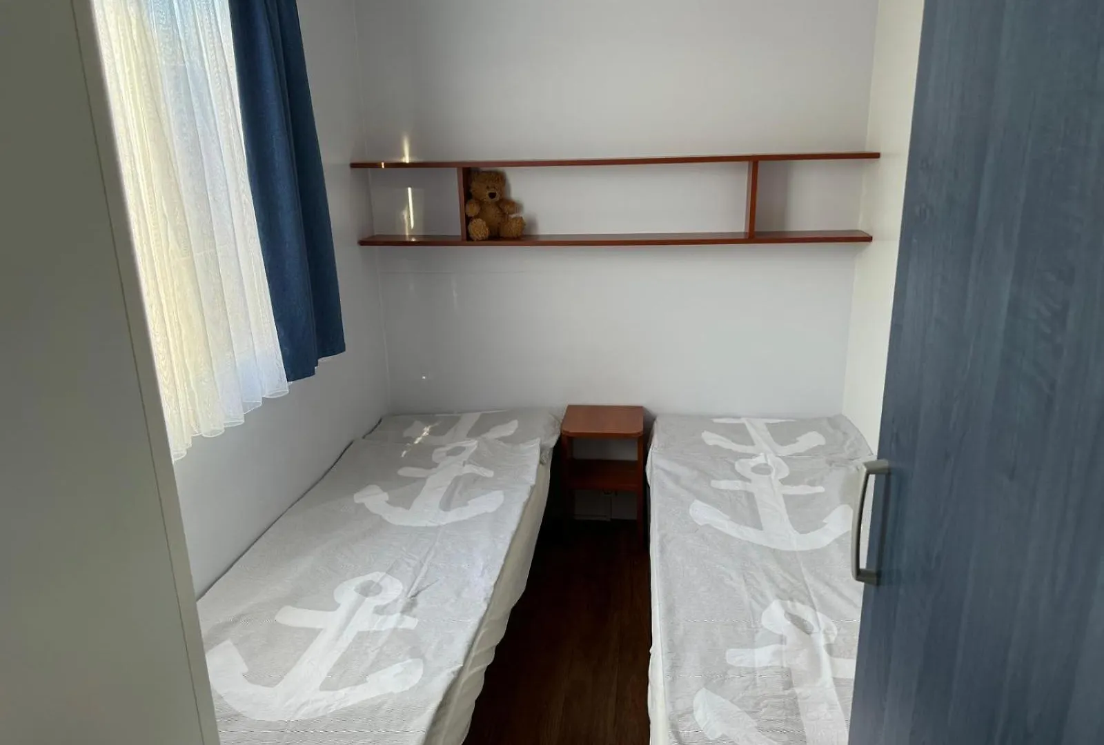 Mobilheim Camping 6 Personen Pool Am Meer Turanj 0*,  Croacia